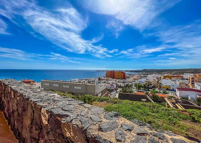 Rentaliday Faro De Lola *